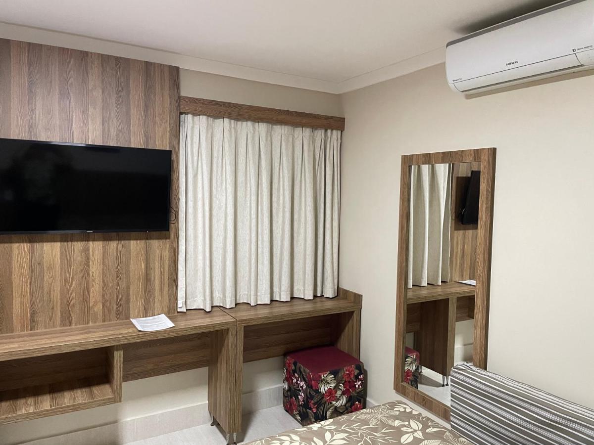 Piazza Diroma C/ Acqua Park - Viaggio Locacoes Por Temporada Apartment Caldas Novas Exterior foto